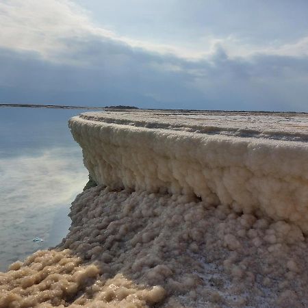 המקום של כרמית Neve Zohar Εξωτερικό φωτογραφία