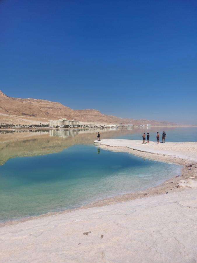המקום של כרמית Neve Zohar Εξωτερικό φωτογραφία
